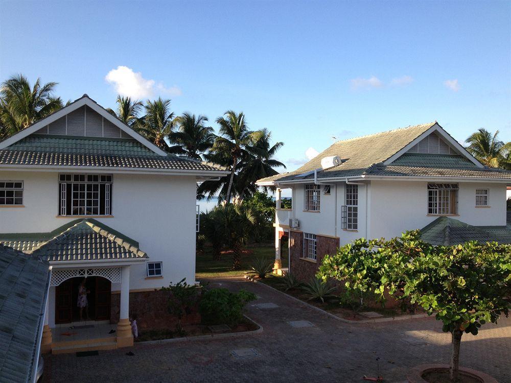 Ocean Jewels Resort Grand Anse  Exterior foto