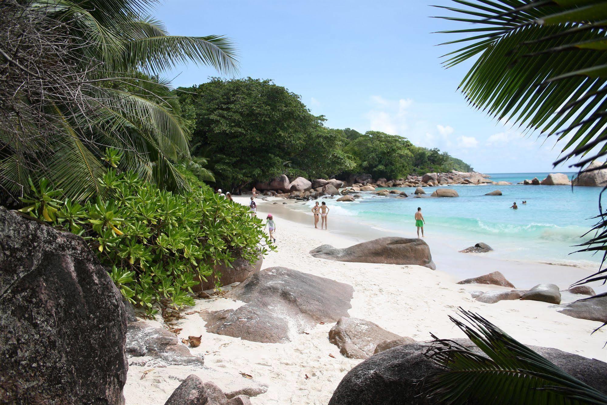 Ocean Jewels Resort Grand Anse  Exterior foto